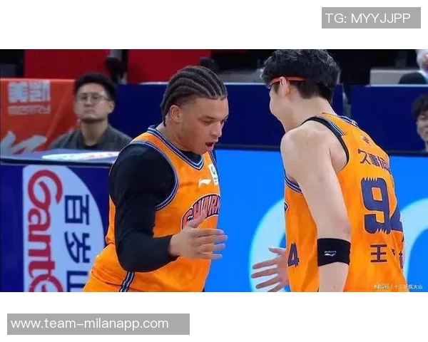 乔丹古德温状态低迷11投仅中1球仅得4分15篮板正负值惨淡11