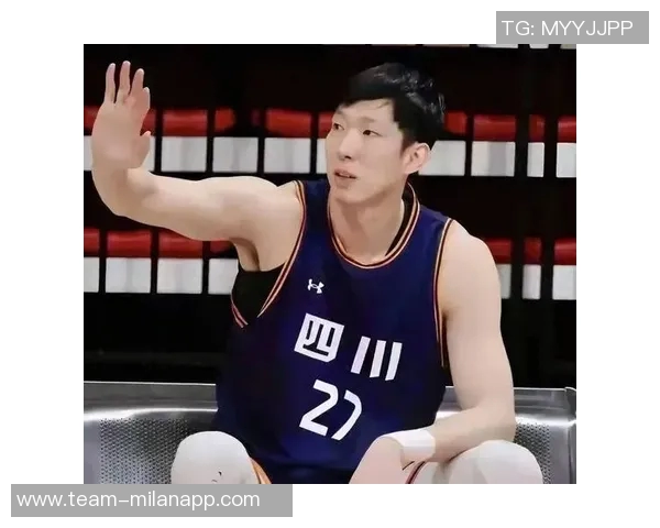 全运会小组赛周琦领衔四川男篮轻松战胜河南队取得胜利 全运会小组赛周琦领衔四川男篮轻松战胜河南队取得胜利