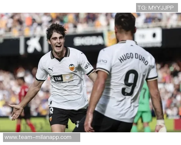 西蒙尼赞格列兹曼表现出色称其令人喜爱展现出色状态